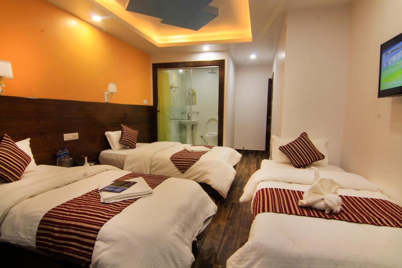 Hotel Lakeside Pvt. Ltd. Pokhara Exterior photo