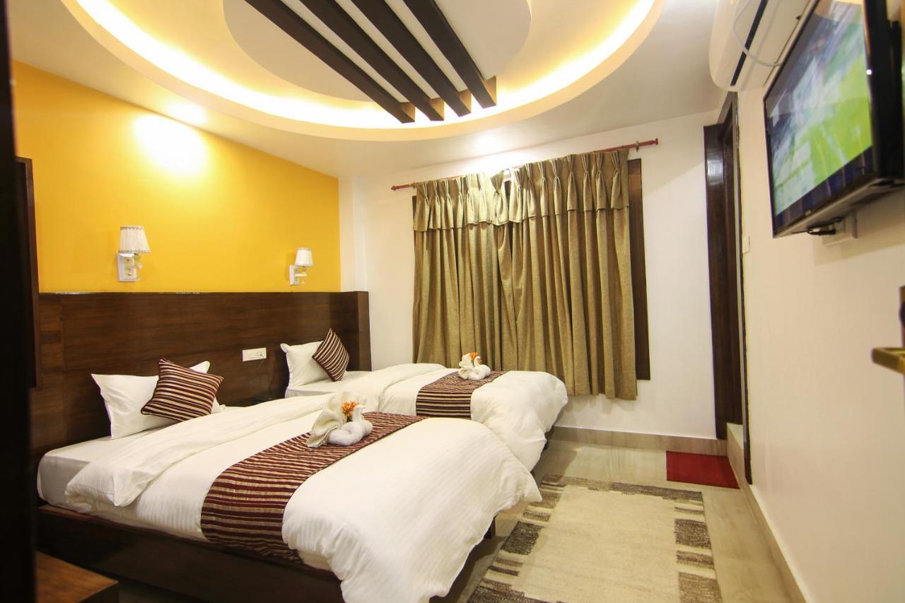 Hotel Lakeside Pvt. Ltd. Pokhara Exterior photo