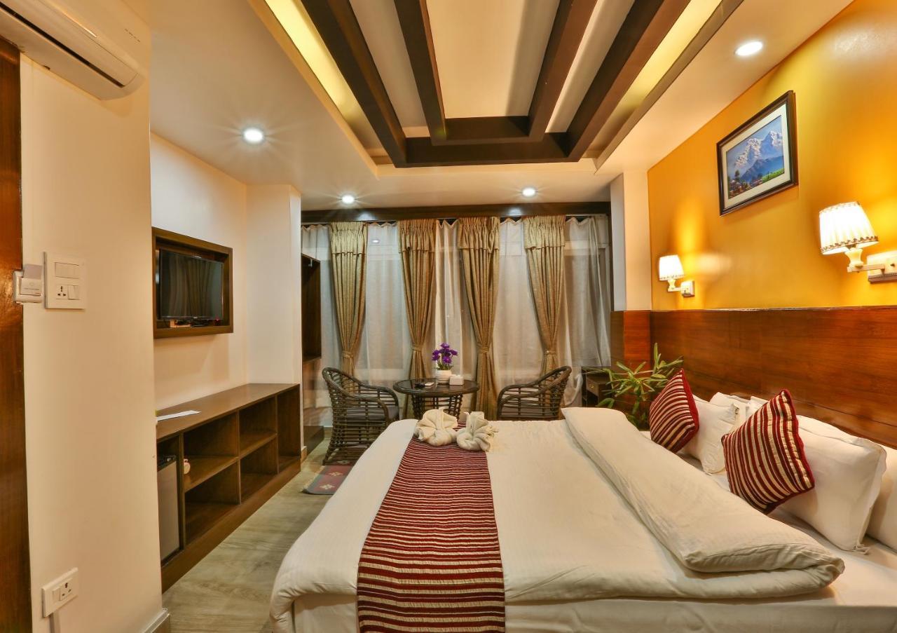Hotel Lakeside Pvt. Ltd. Pokhara Exterior photo